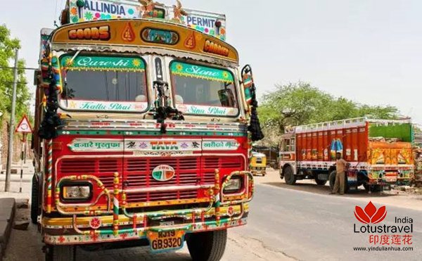 印度的卡车很漂亮